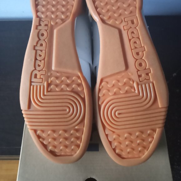 Reebok Workout Plus ATI Sneakers/Shoes - Picture 6 of 8